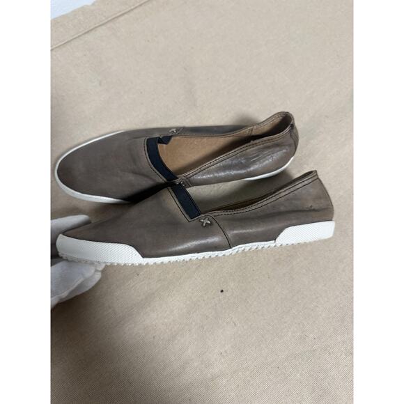Frye Melanie Slip On Shoes Womens Gray Leather Elastic Gore Casual Comfort Flats - Picture 4 of 10
